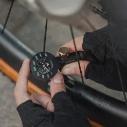 ROSE Bikes Airbooster G+ CO2 Inflator With Pressure Gauge| CO2 Pumps And Cartridges