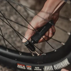 ROSE Bikes Airbooster Pro Co2 Inflator| CO2 Pumps And Cartridges