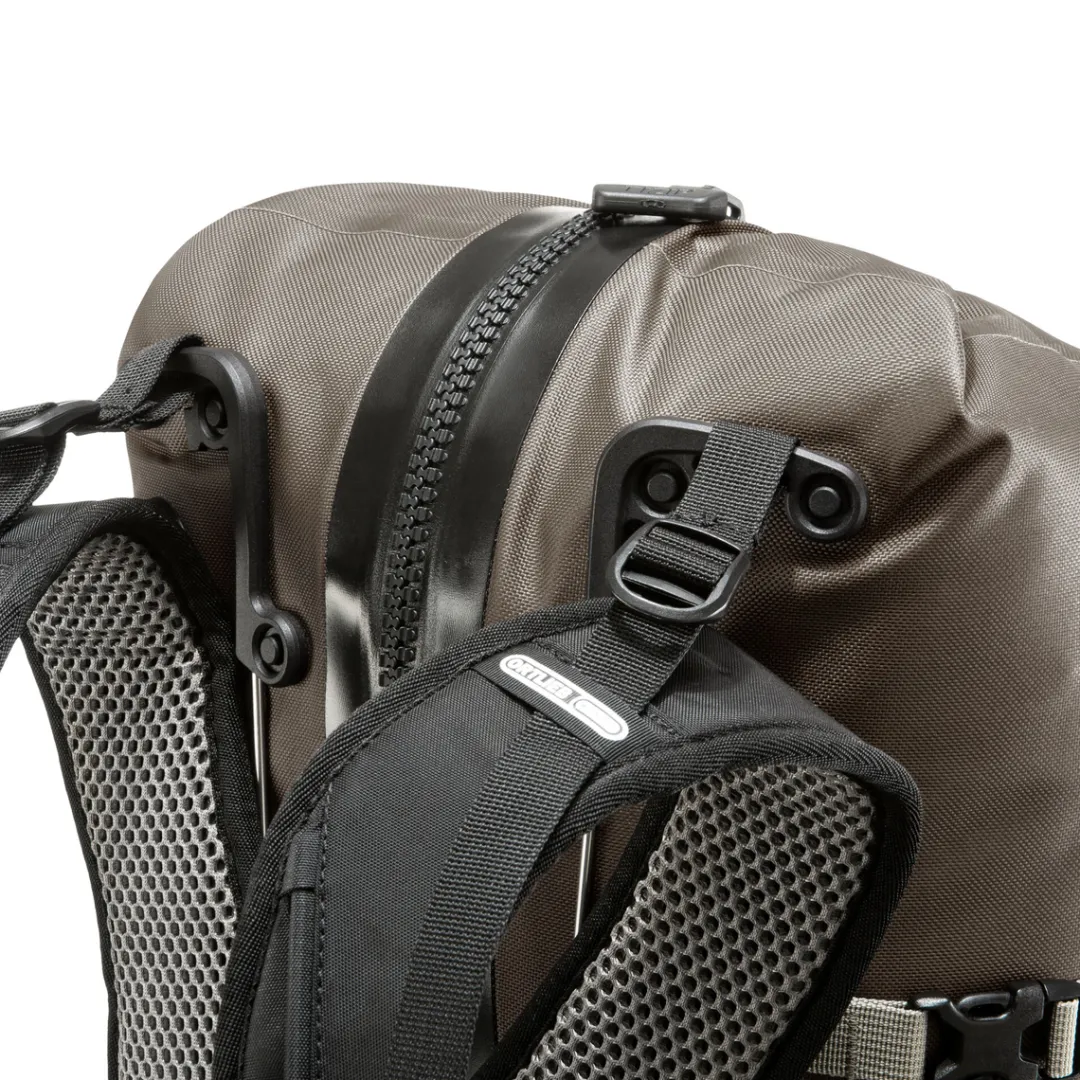 ROSE Bikes ATRACK 35 backpack| Backpacks