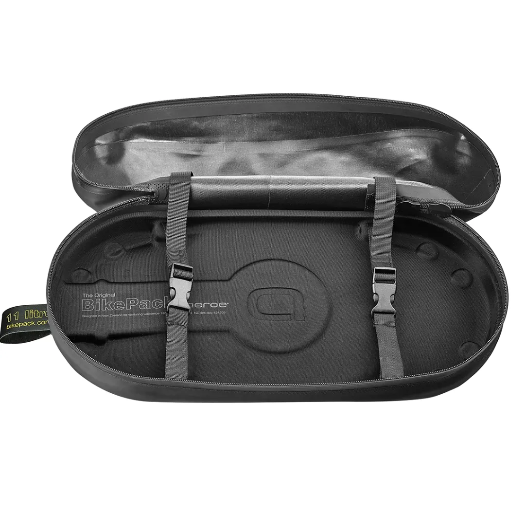 ROSE Bikes Bike Pack 11 Litre with Universal Mount for AEROE Rear Racks| Bike Bags