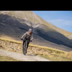 ROSE Bikes EXTREME H2O JACKET Gravel Jacket| Waterproof Jackets|Thermal Cycling Jackets