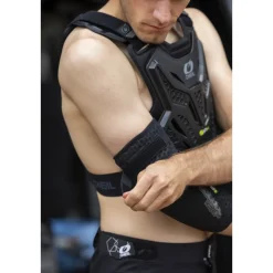 ROSE Bikes SPLIT CHEST PROTECTOR LITE V.22 Torso Protector| Chest Protectors