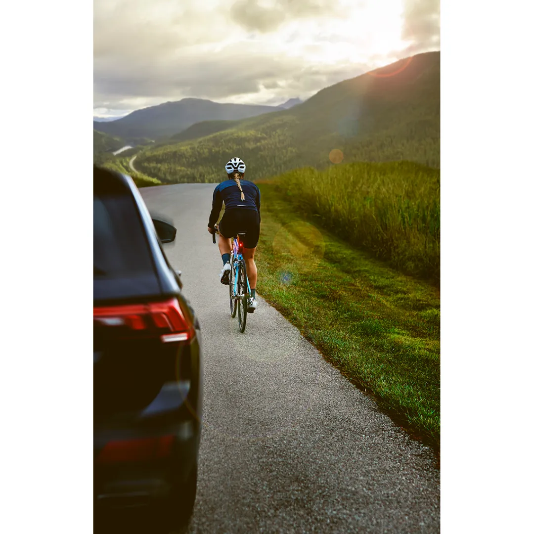 ROSE Bikes Varia RCT716 Radar Rear Light with Dash Cam| Battery-Powered